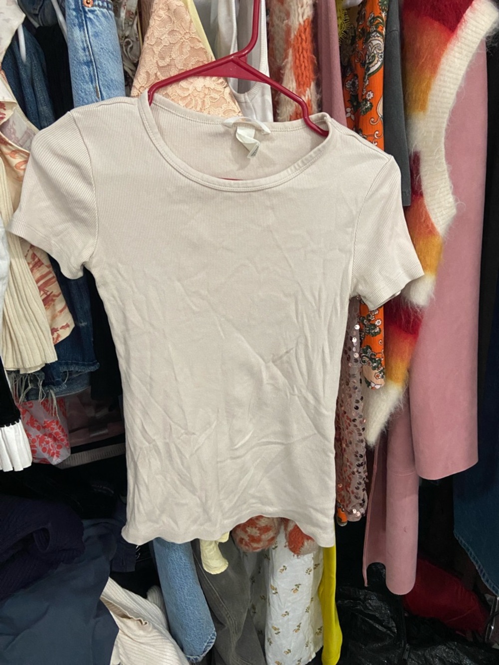 APRIL FLASH SALE: H&M Light Beige Short Sleeve Ribbed Tee